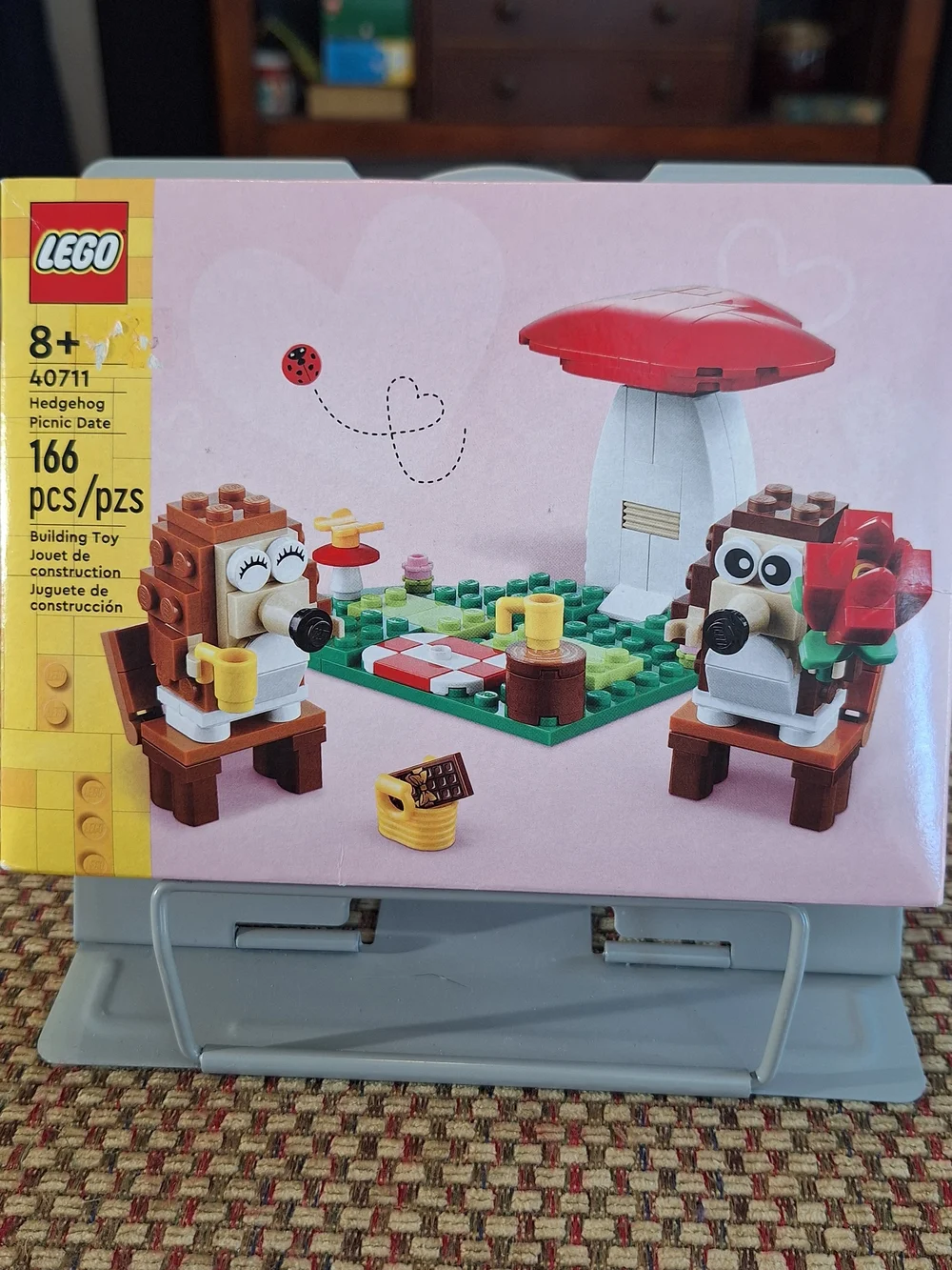 LEGO Hedgehog Picnic Playset - 40711